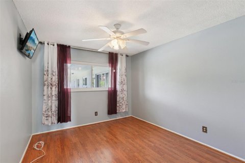 Condo in Clearwater, Florida, 2 bedrooms  № 1827733 - photo 26