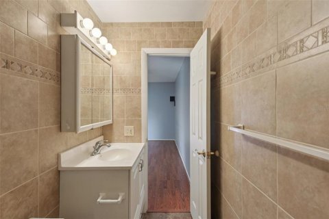 Condo in Clearwater, Florida, 2 bedrooms  № 1827733 - photo 23