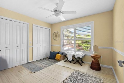 House in Englewood, Florida 5 bedrooms, 354.52 sq.m. № 1831436 - photo 14