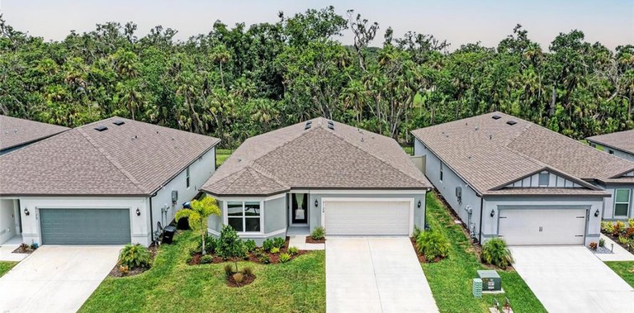 Villa ou maison à Ellenton, Floride 3 chambres, 157.28 m2 № 2334141