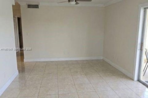 Купить кондоминиум в Майами, Флорида 3 спальни, 123.19м2, № 2050998 - фото 4