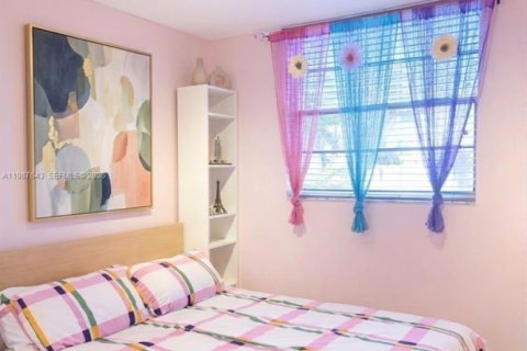 Купить кондоминиум в Майами, Флорида 3 спальни, 123.19м2, № 2050998 - фото 11