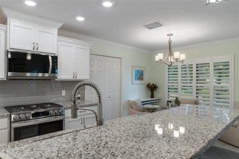 House in Hernando, Florida 3 bedrooms, 154.96 sq.m. № 1747630 - photo 20