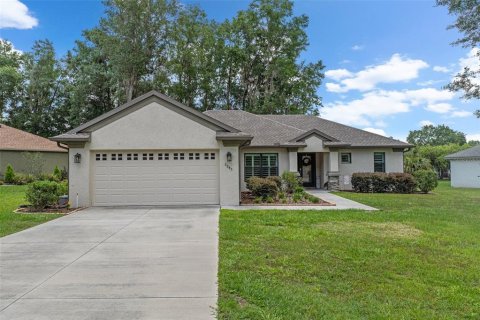 House in Hernando, Florida 3 bedrooms, 154.96 sq.m. № 1747630 - photo 1
