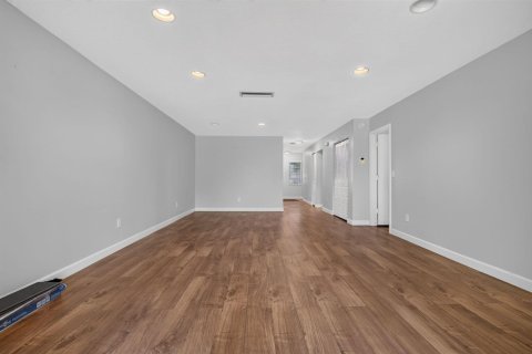 Condo in Boca Raton, Florida, 2 bedrooms  № 2387950 - photo 22