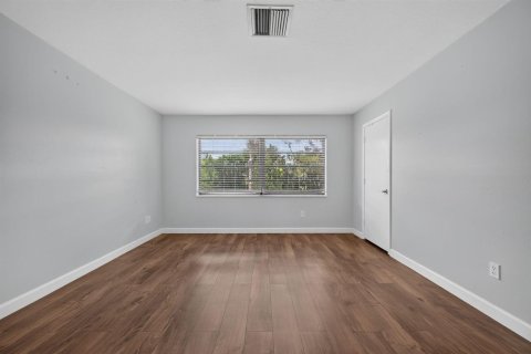 Condo in Boca Raton, Florida, 2 bedrooms  № 2387950 - photo 24