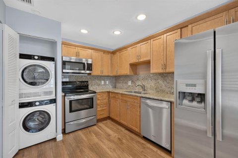 Condo in Boca Raton, Florida, 2 bedrooms  № 2387950 - photo 12