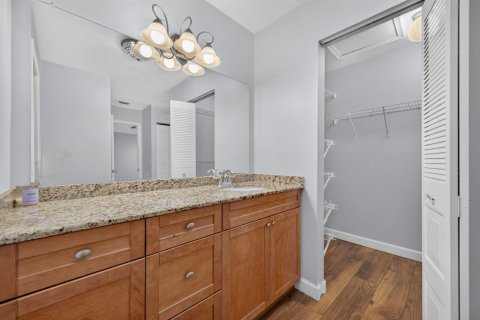 Condo in Boca Raton, Florida, 2 bedrooms  № 2387950 - photo 29