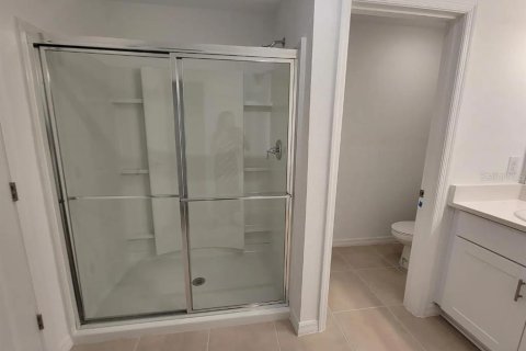 Casa en venta en Kissimmee, Florida, 5 dormitorios, 210.98 m2 № 2136005 - foto 7