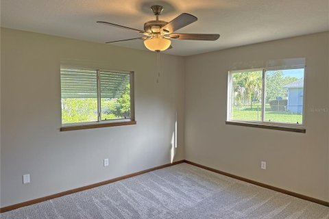 Villa ou maison à vendre à Ocala, Floride: 2 chambres, 106.28 m2 № 2204757 - photo 11