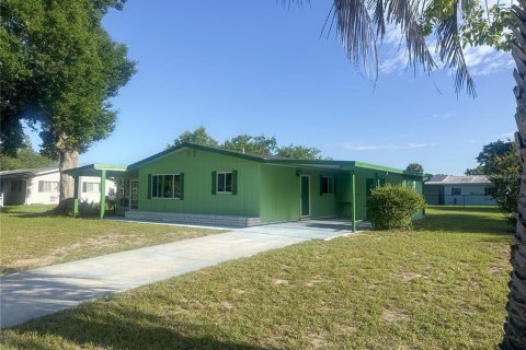Villa ou maison à vendre à Ocala, Floride: 2 chambres, 106.28 m2 № 2204757 - photo 16