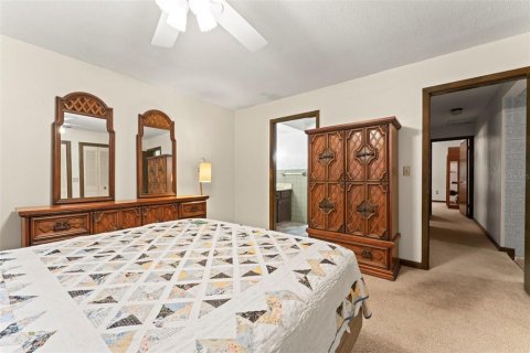 Casa en venta en Orlando, Florida, 3 dormitorios, 232.44 m2 № 2298482 - foto 21