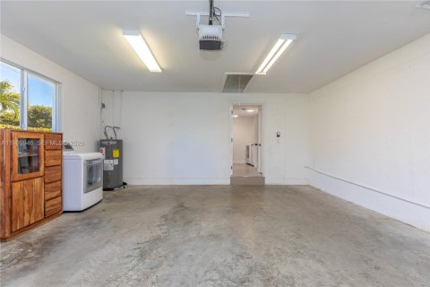 Снять в аренду виллу или дом в Пайнкрест, Флорида 5 спален, 339.84м2, № 2064794 - фото 22