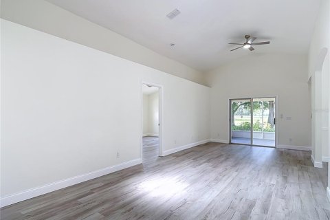 Villa ou maison à vendre à Hudson, Floride: 3 chambres, 155.24 m2 № 2131885 - photo 8
