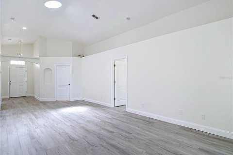 Villa ou maison à vendre à Hudson, Floride: 3 chambres, 155.24 m2 № 2131885 - photo 12