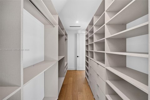 Townhouse in Miami, Florida 3 bedrooms, 187.01 sq.m. № 2392869 - photo 24