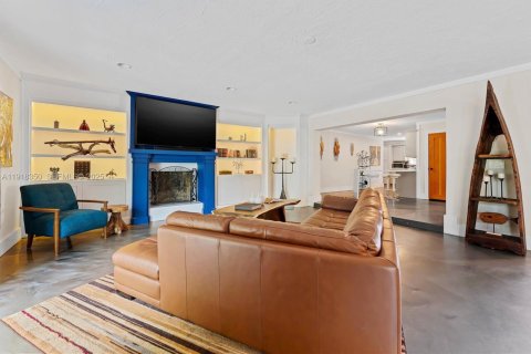 Villa ou maison à vendre à Plantation, Floride: 4 chambres, 243.96 m2 № 1977481 - photo 16