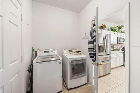 Villa ou maison à vendre à Davenport, Floride: 5 chambres, 291.34 m2 № 1894638 - photo 27