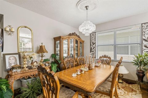 Villa ou maison à vendre à Davenport, Floride: 5 chambres, 291.34 m2 № 1894638 - photo 9