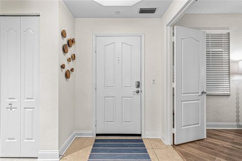 Copropriété à louer à New Smyrna Beach, Floride: 3 chambres, 196.02 m2 № 2139183 - photo 3