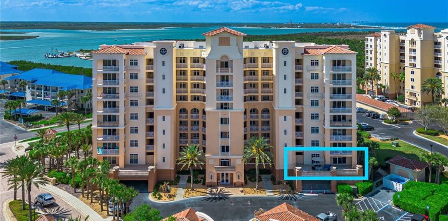 Condo à New Smyrna Beach, Floride, 3 chambres № 2139183