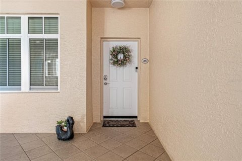 Copropriété à louer à New Smyrna Beach, Floride: 3 chambres, 196.02 m2 № 2139183 - photo 2