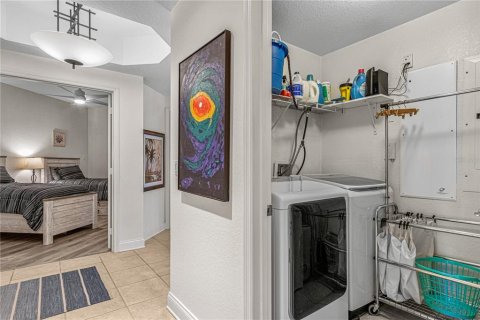 Copropriété à louer à New Smyrna Beach, Floride: 3 chambres, 196.02 m2 № 2139183 - photo 21