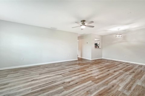 Casa en venta en Sarasota, Florida, 2 dormitorios, 148.74 m2 № 2239292 - foto 5