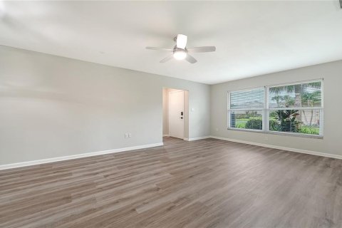 Casa en venta en Sarasota, Florida, 2 dormitorios, 148.74 m2 № 2239292 - foto 27