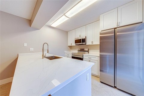 Touwnhouse à vendre à Leesburg, Floride: 2 chambres, 119.66 m2 № 2157214 - photo 27