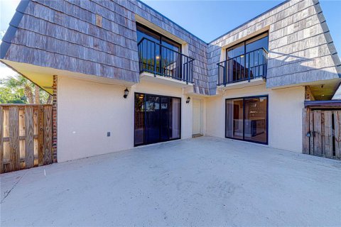 Touwnhouse à vendre à Leesburg, Floride: 2 chambres, 119.66 m2 № 2157214 - photo 12