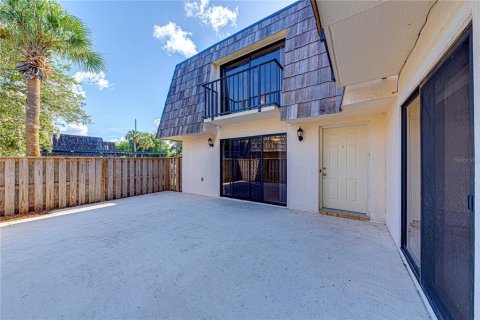 Touwnhouse à vendre à Leesburg, Floride: 2 chambres, 119.66 m2 № 2157214 - photo 10