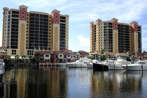 Land in Cape Coral, Florida № 2114312 - photo 19