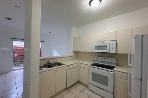 Condominio en venta en Homestead, Florida, 2 dormitorios, 84.91 m2 № 2018138 - foto 4