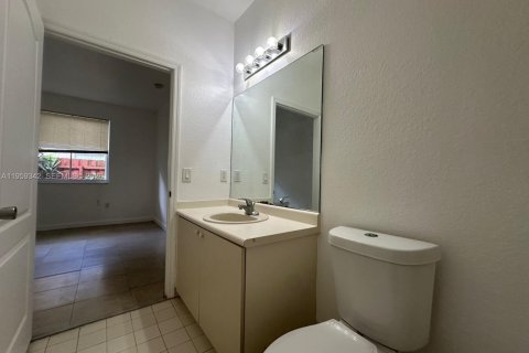 Condominio en venta en Homestead, Florida, 2 dormitorios, 84.91 m2 № 2018138 - foto 14