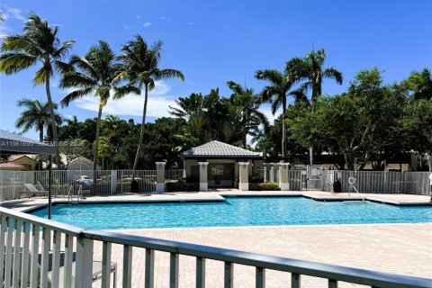 Villa ou maison à vendre à Weston, Floride: 3 chambres, 125.7 m2 № 2025205 - photo 25