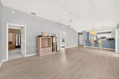 Casa en venta en The Villages, Florida, 2 dormitorios, 114.08 m2 № 2386496 - foto 16