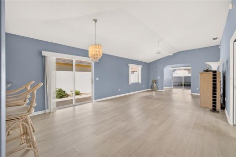 Casa en venta en The Villages, Florida, 2 dormitorios, 114.08 m2 № 2386496 - foto 11