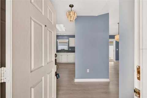 Casa en venta en The Villages, Florida, 2 dormitorios, 114.08 m2 № 2386496 - foto 5