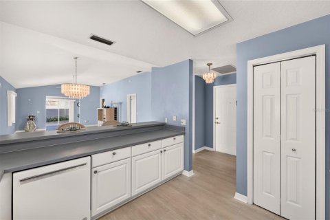 Casa en venta en The Villages, Florida, 2 dormitorios, 114.08 m2 № 2386496 - foto 10