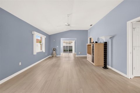 Casa en venta en The Villages, Florida, 2 dormitorios, 114.08 m2 № 2386496 - foto 13