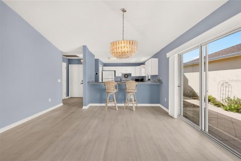 Casa en venta en The Villages, Florida, 2 dormitorios, 114.08 m2 № 2386496 - foto 12