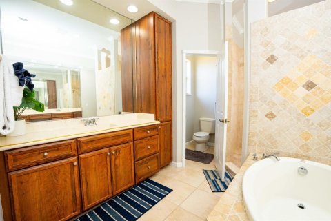 Casa en venta en Port St. Lucie, Florida, 4 dormitorios, 217.95 m2 № 2078158 - foto 20