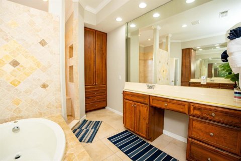 Casa en venta en Port St. Lucie, Florida, 4 dormitorios, 217.95 m2 № 2078158 - foto 19