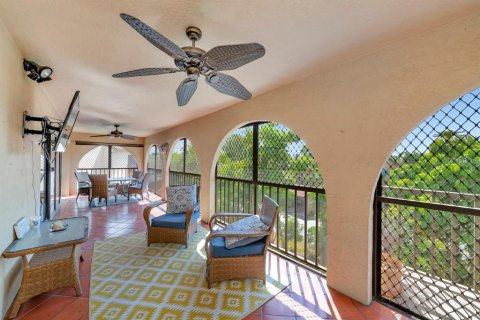 Condo in Bradenton, Florida, 2 bedrooms № 2378060 - photo 3