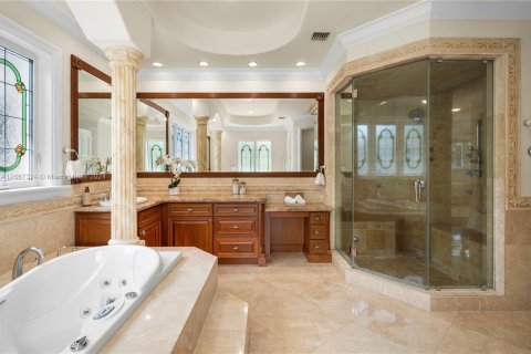 Купить виллу или дом в Майами, Флорида 6 спален, 575.81м2, № 1715299 - фото 27