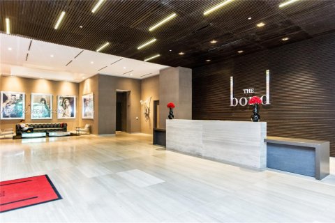 Condo in Miami, Florida, 1 bedroom № 2080925 - photo 25