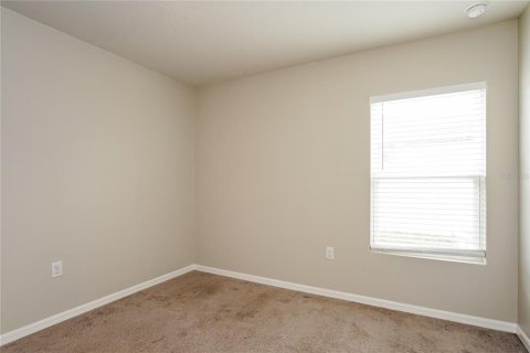 Villa ou maison à louer à Poinciana, Floride: 4 chambres, 131.36 m2 № 1588831 - photo 13