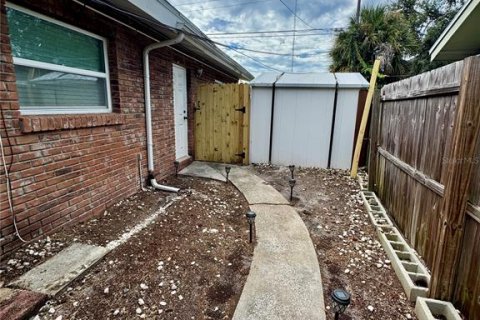 Apartment in Seminole, Florida 2 rooms, 46.82 sq.m. № 2396693