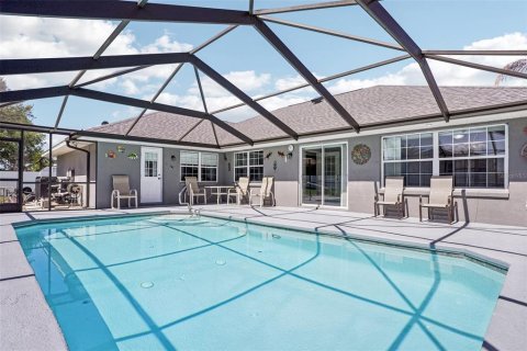 House in Wildwood, Florida 4 bedrooms, 246.1 sq.m. № 2236564 - photo 2